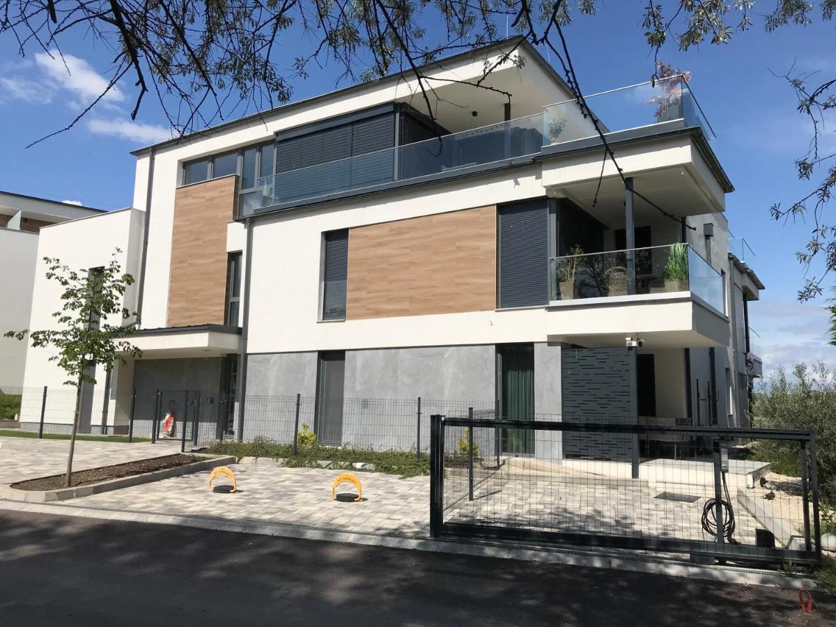 Olive Apartman Alsóörs Exterior foto
